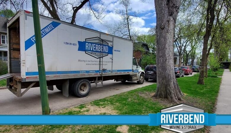 We Offer Bilingual Services